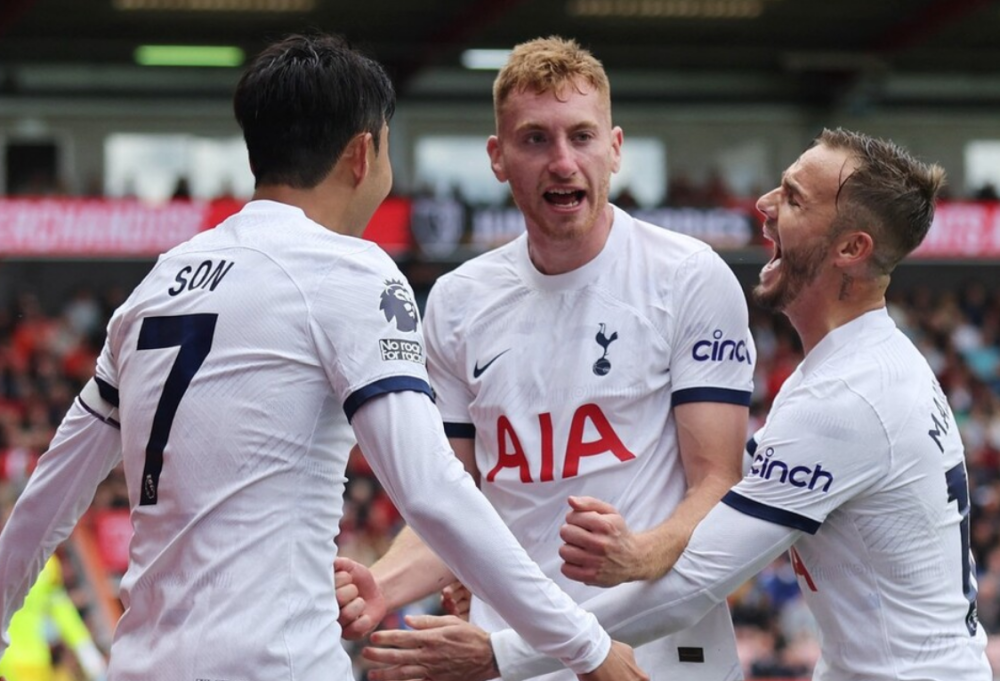  热刺库卢塞夫斯基世界波救主  